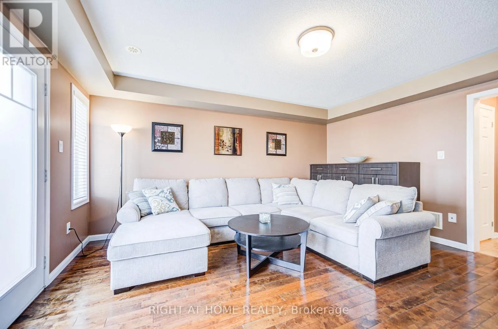 31 - 6020 DERRY ROAD