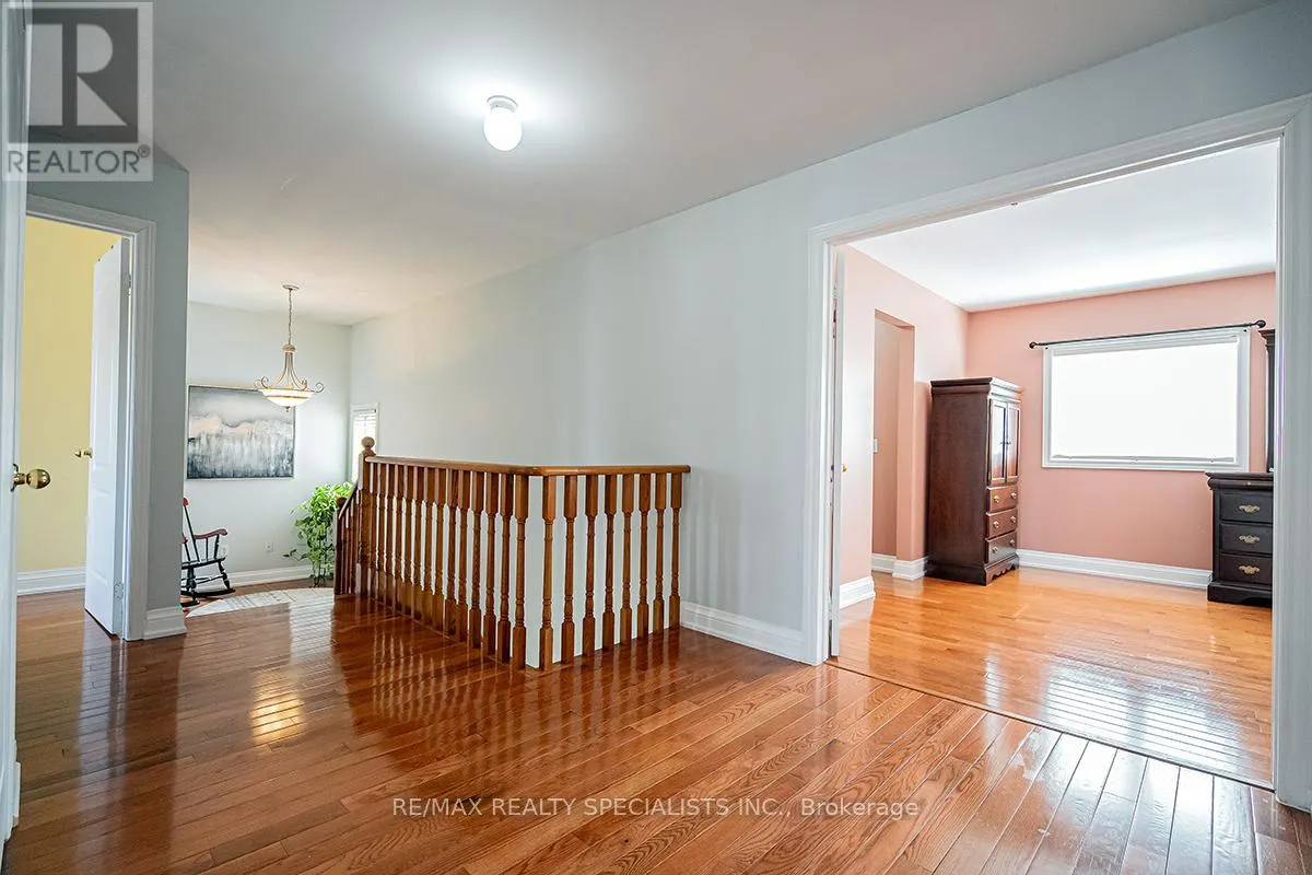 19 RUSHBROOK DRIVE
