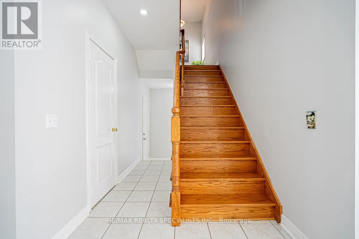 19 RUSHBROOK DRIVE