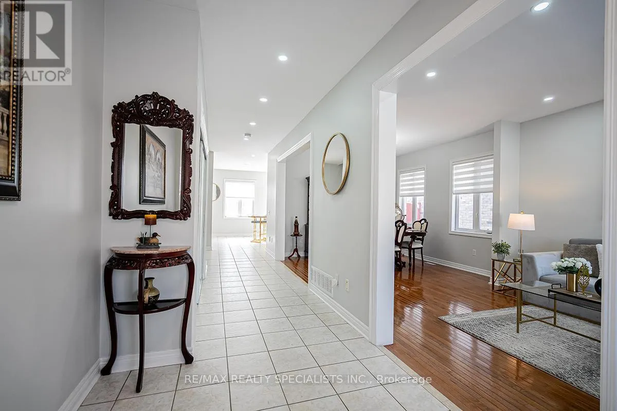 19 RUSHBROOK DRIVE