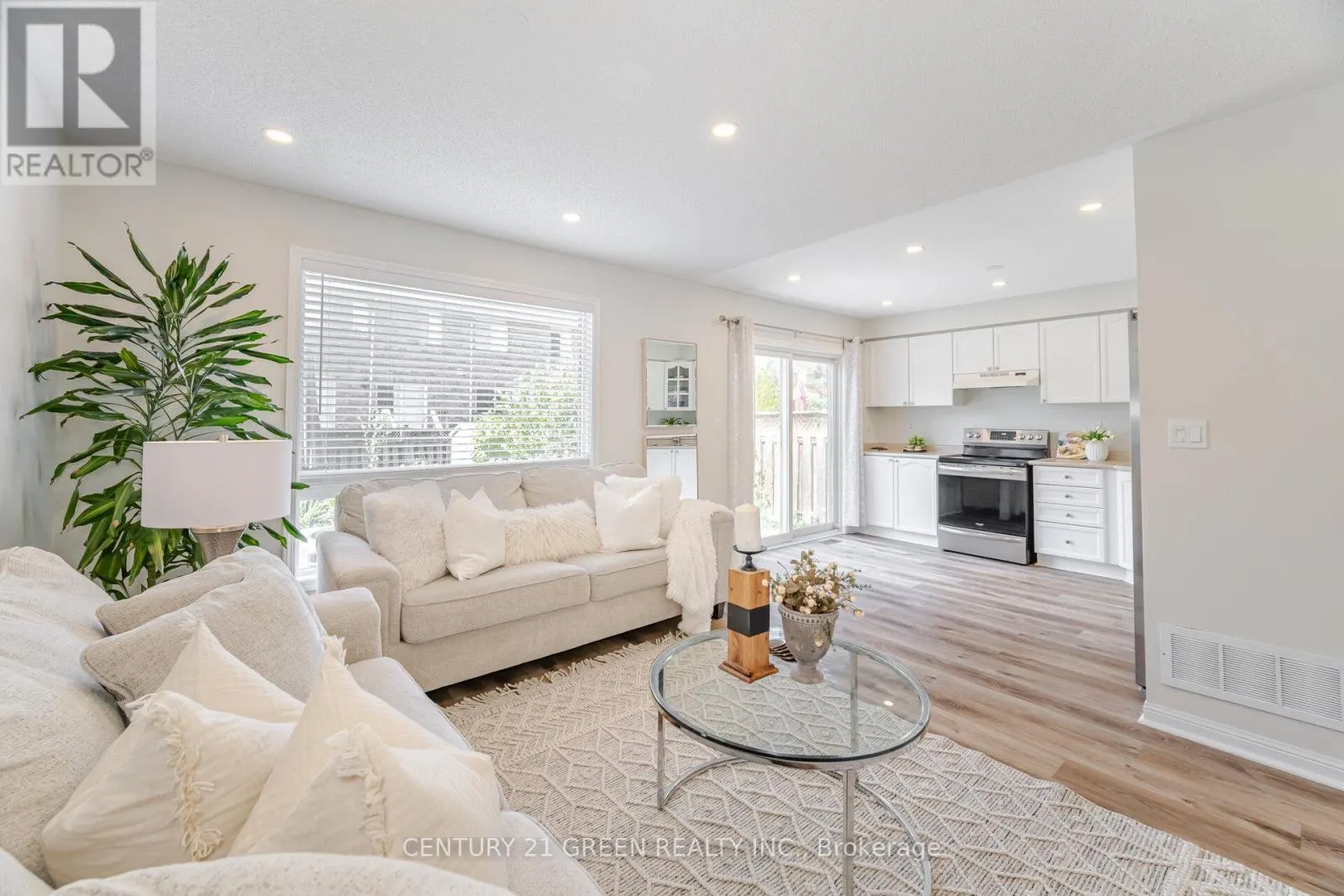 411 BAVERSTOCK CRESCENT