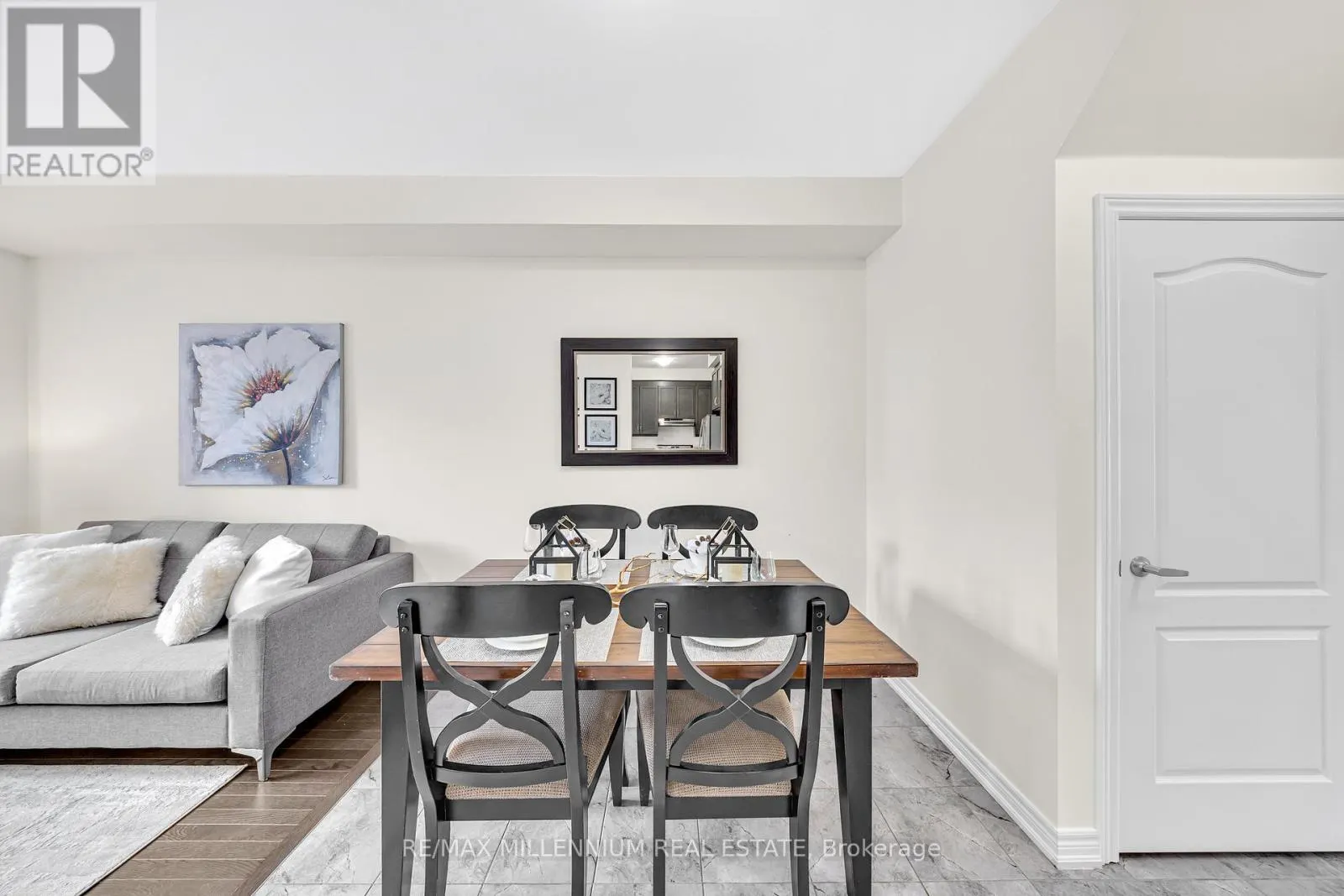 86 SAINT DENNIS ROAD