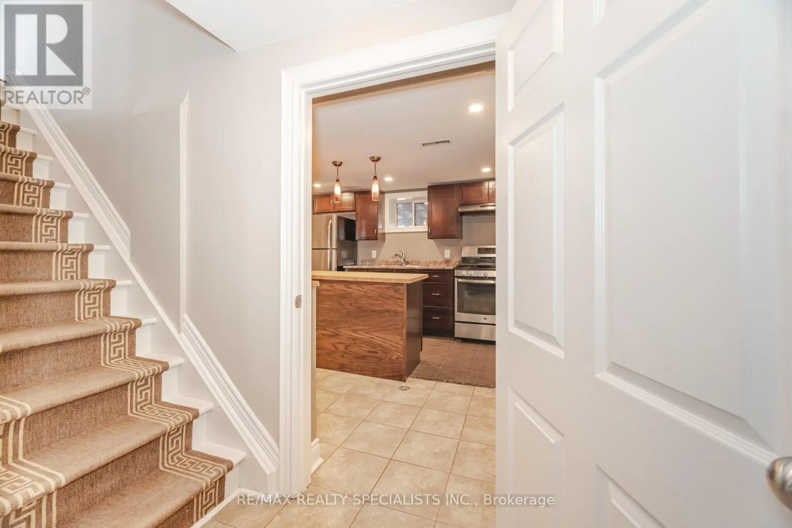 14 MARSDEN CRESCENT