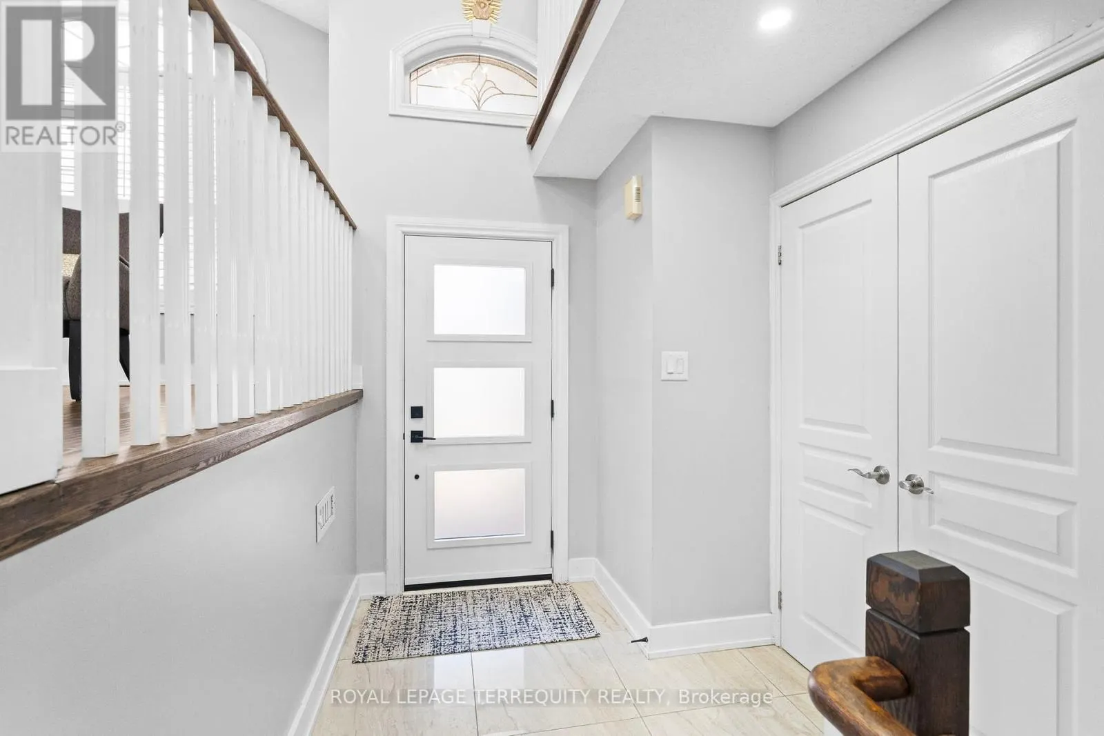 118 VAN SCOTT DRIVE