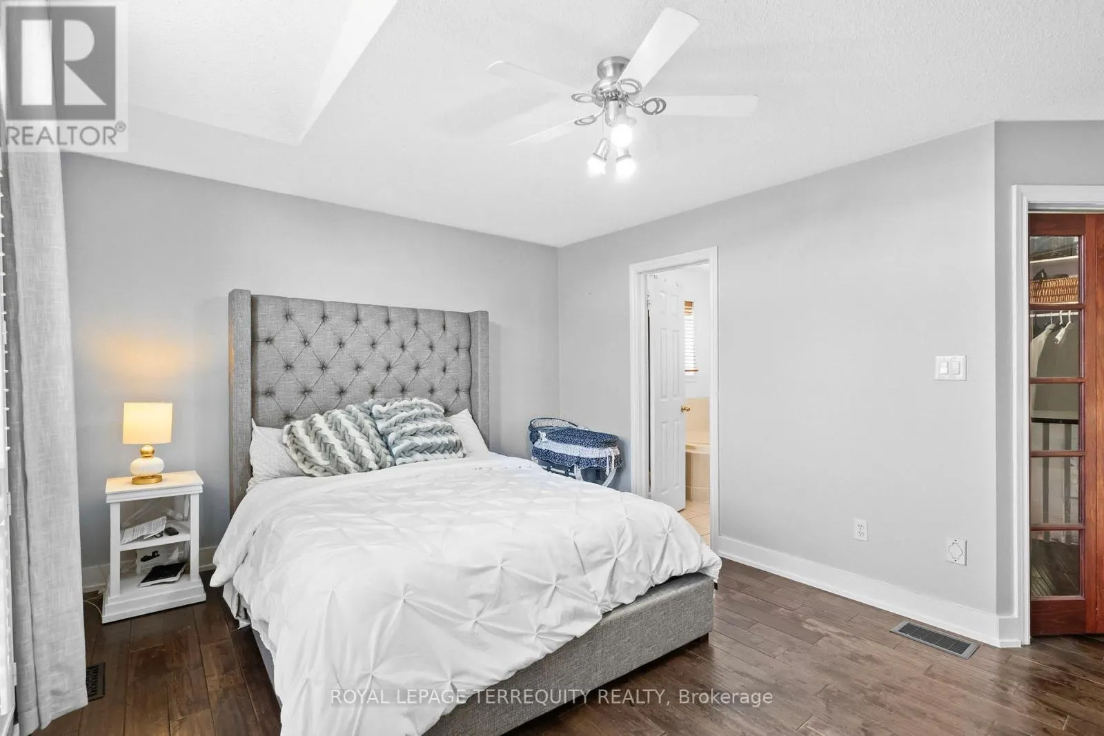 118 VAN SCOTT DRIVE