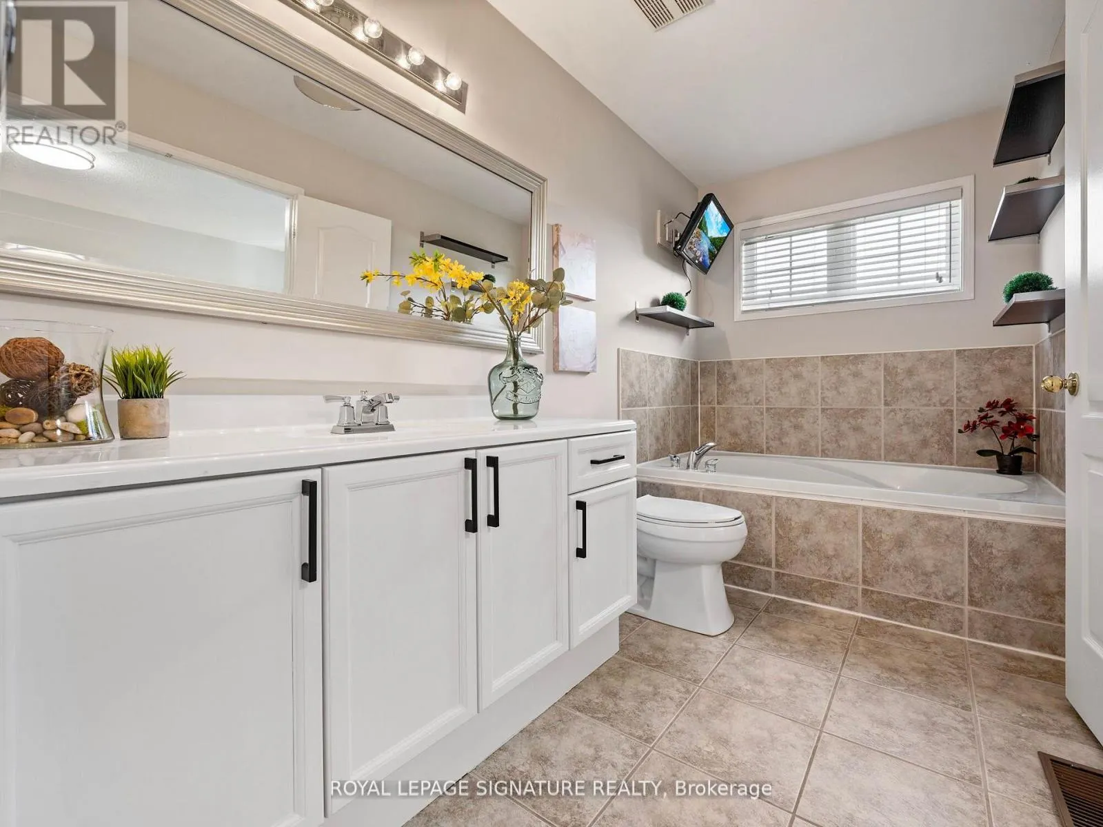 5015 DUBONET DRIVE