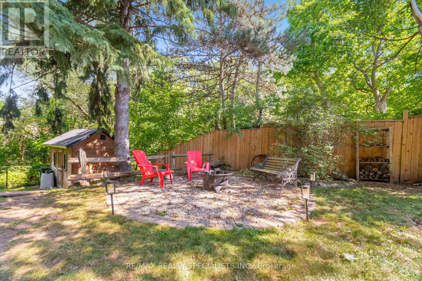 1539 PEMBROKE DRIVE
