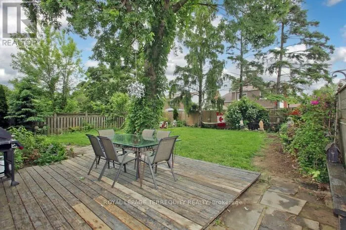 353 KINGSVIEW DRIVE