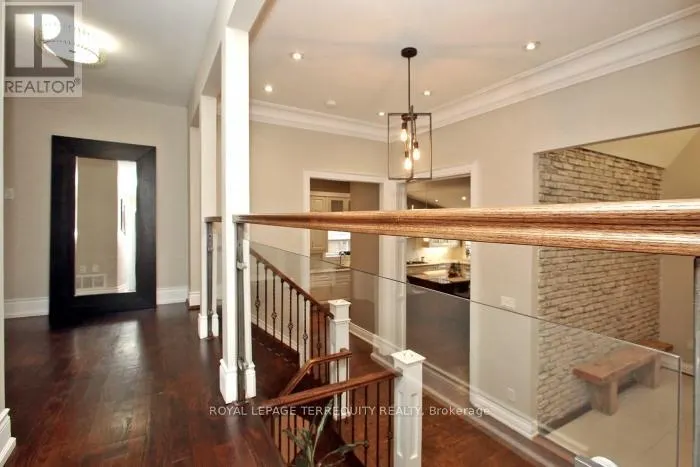 353 KINGSVIEW DRIVE