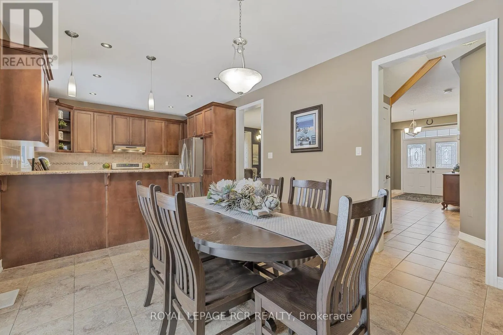2 LITTLEBROOK LANE