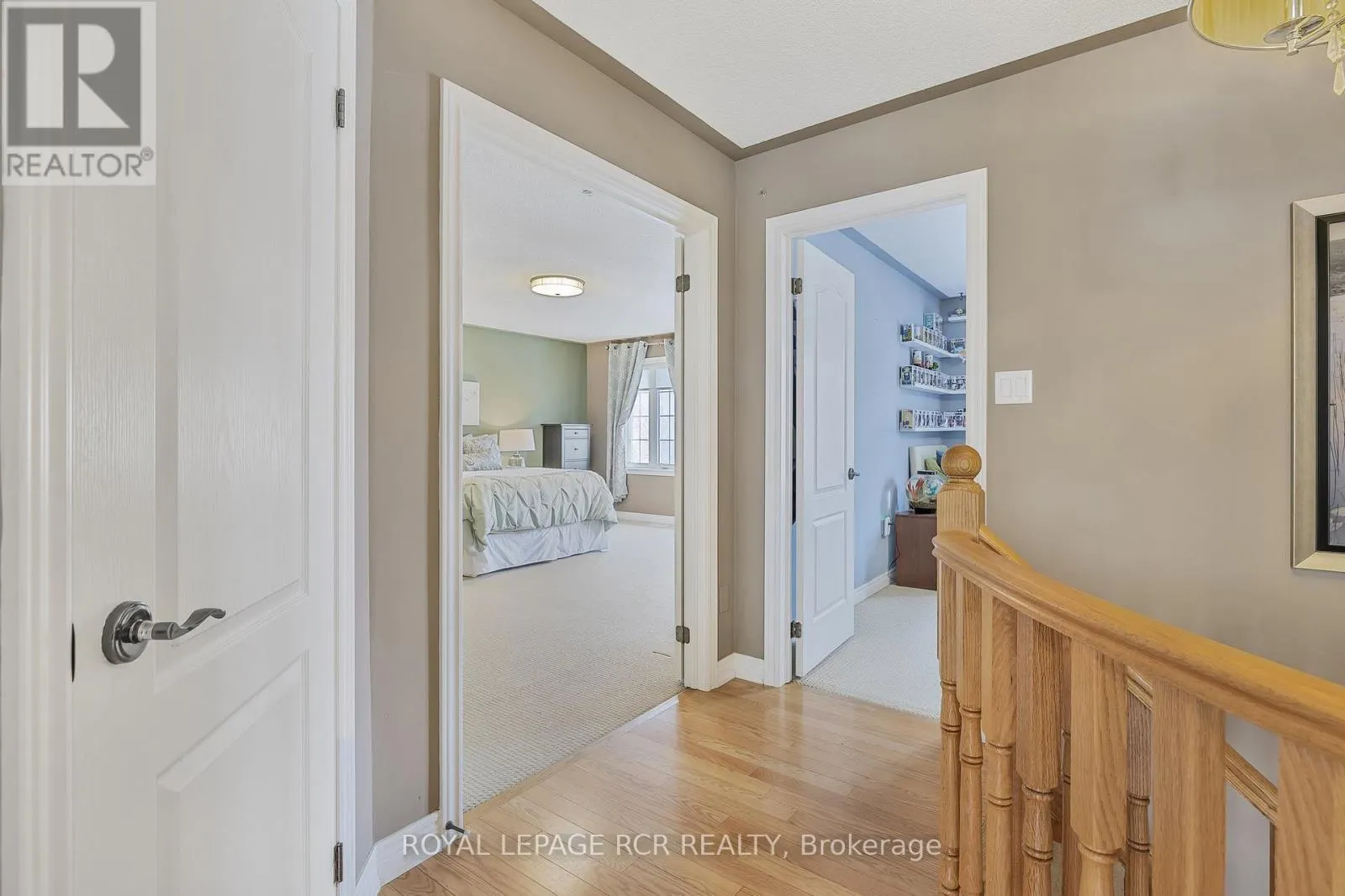 2 LITTLEBROOK LANE