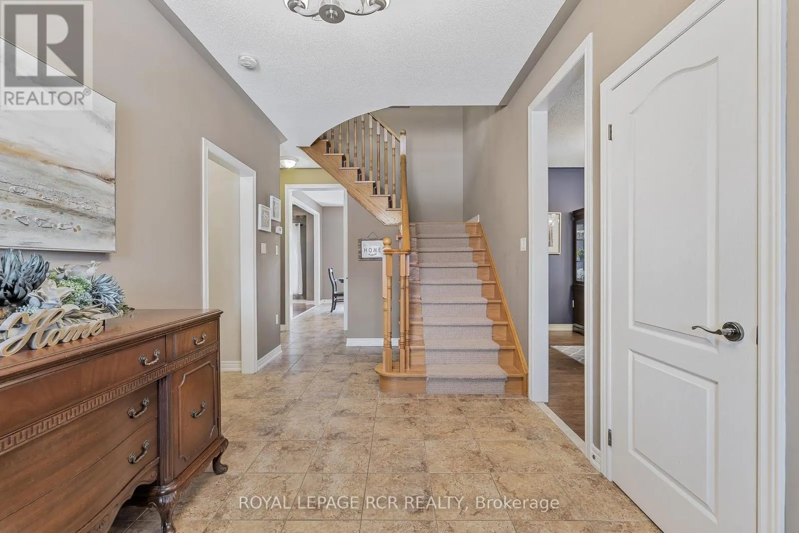 2 LITTLEBROOK LANE