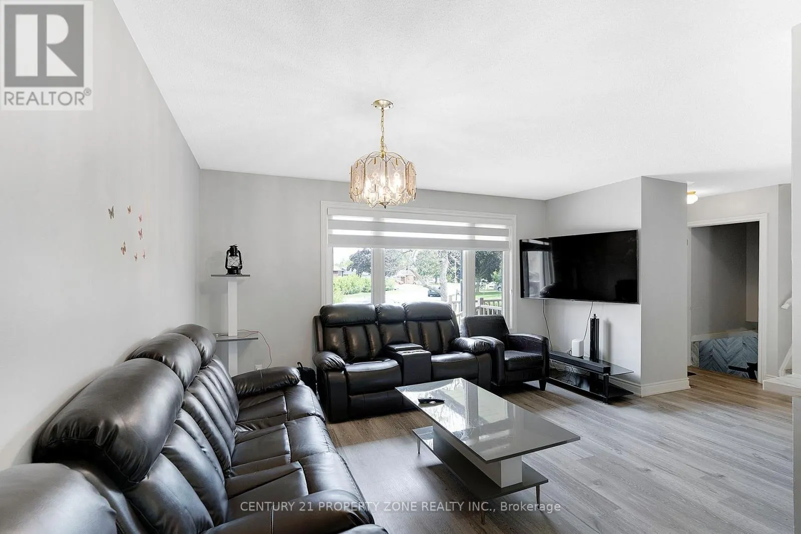 29 FINCHLEY CRESCENT