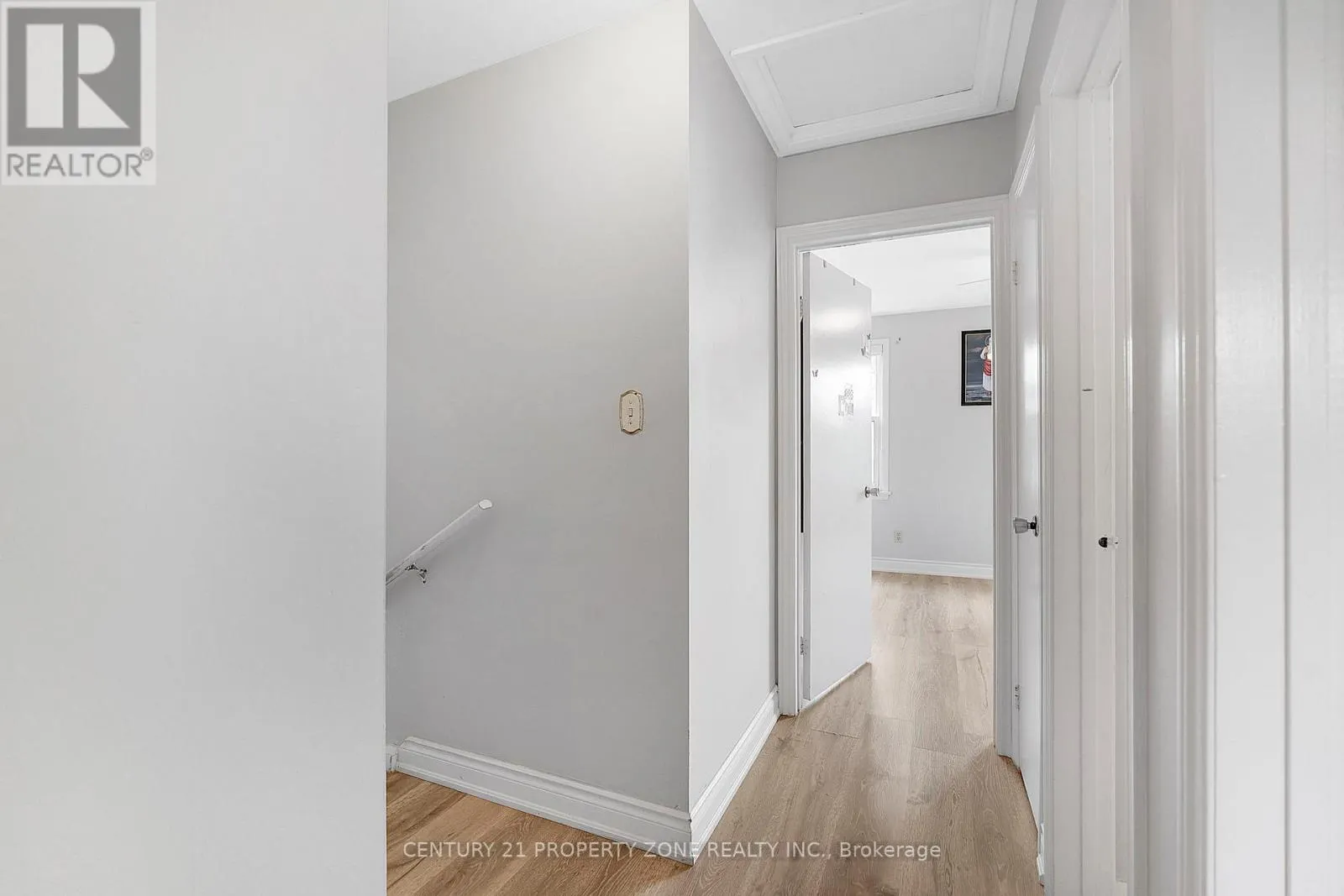 29 FINCHLEY CRESCENT