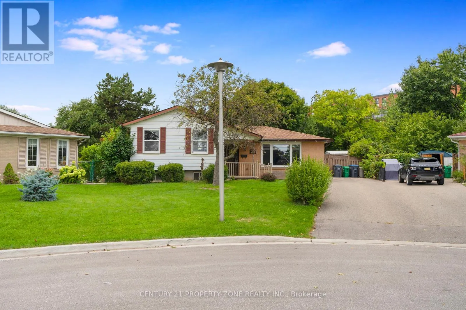 29 FINCHLEY CRESCENT
