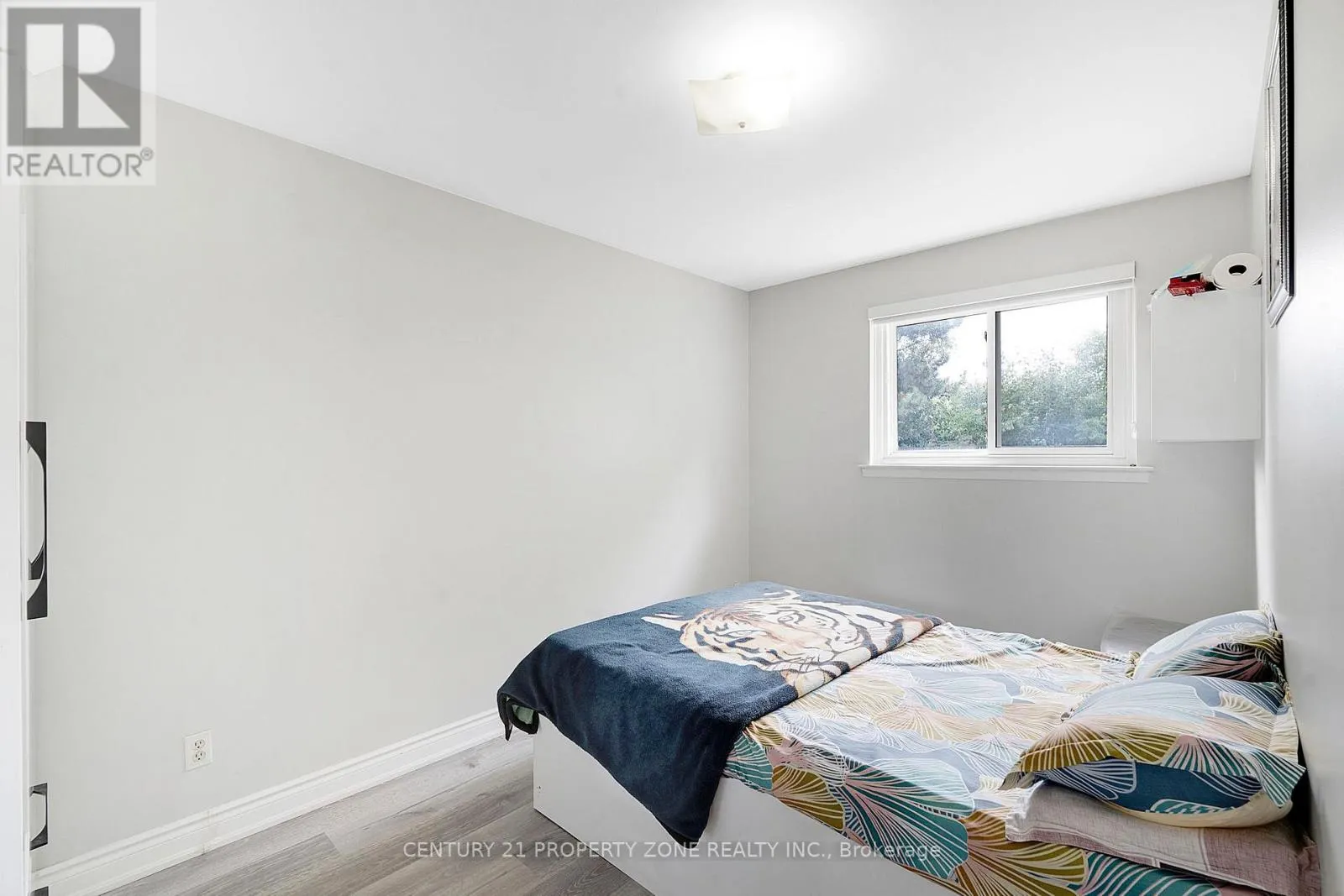 29 FINCHLEY CRESCENT