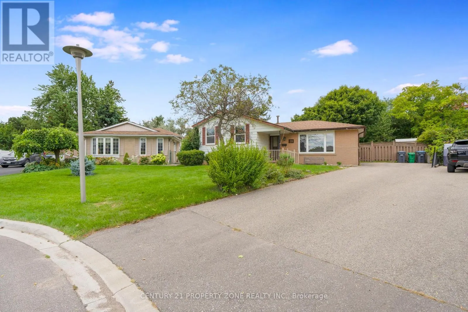 29 FINCHLEY CRESCENT