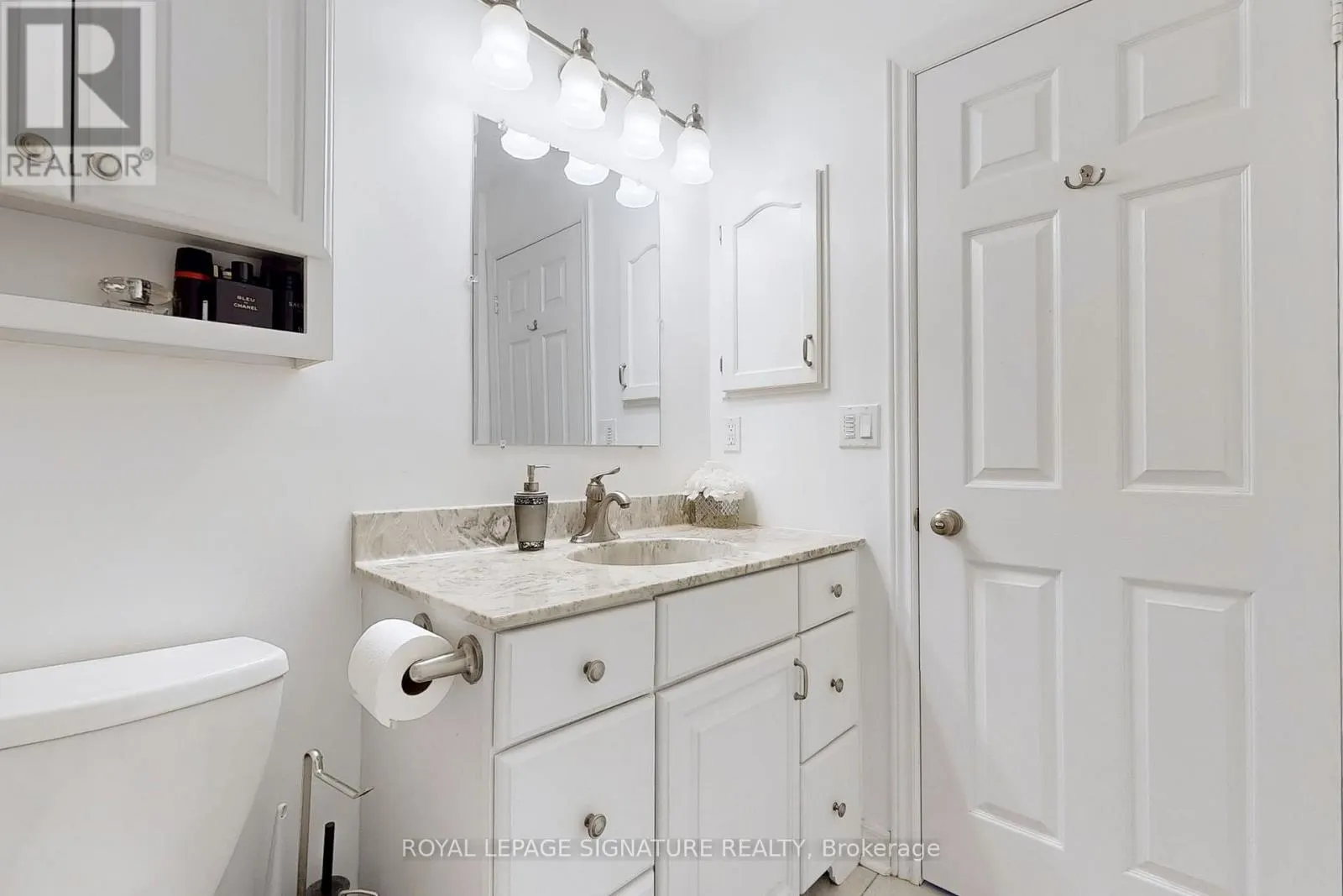 23 - 2871 DARIEN ROAD