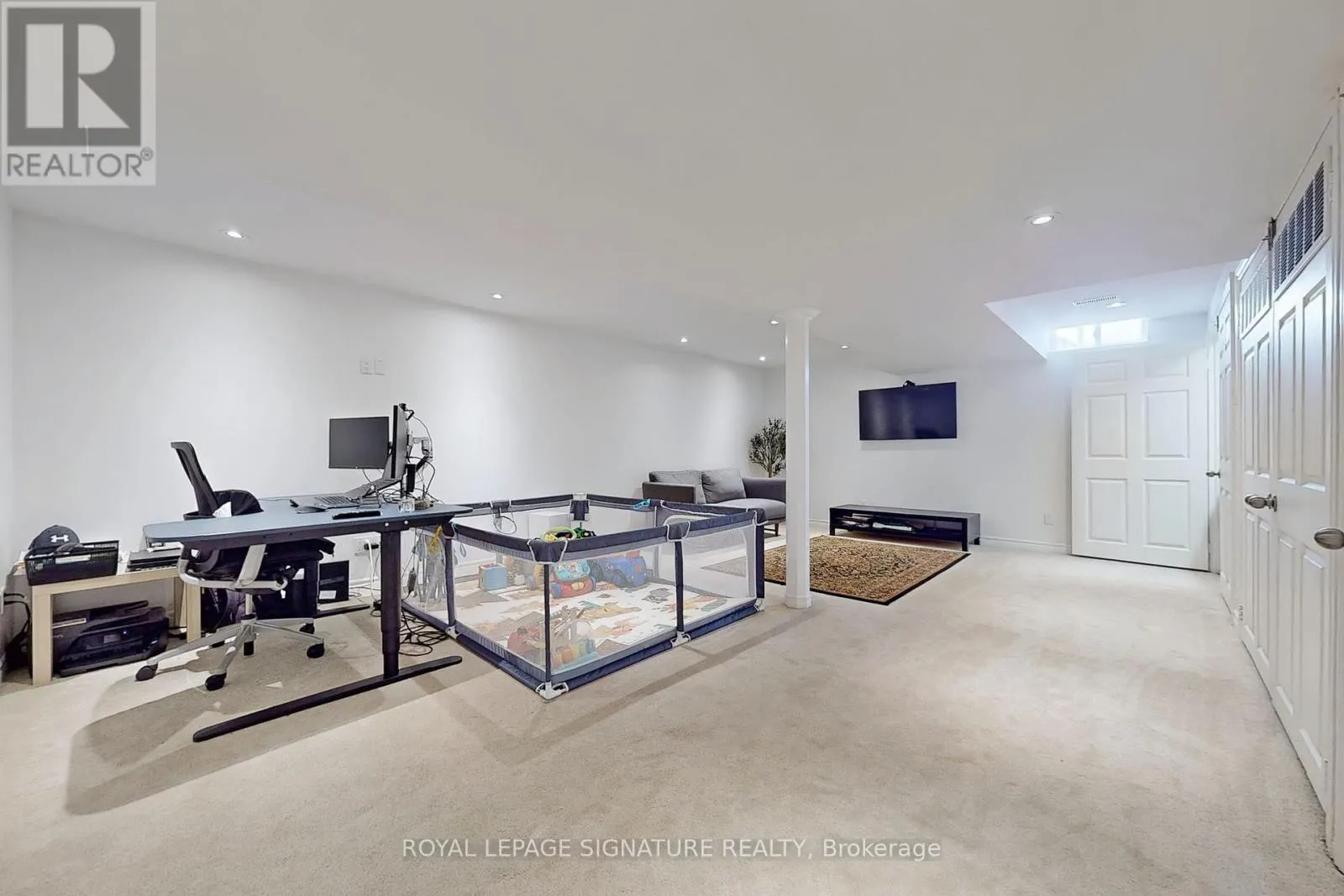 23 - 2871 DARIEN ROAD