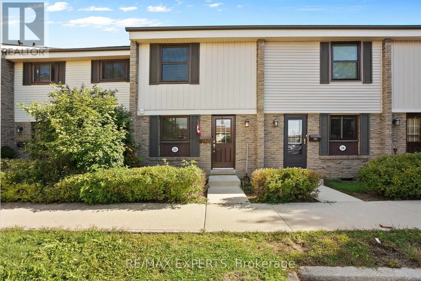 35 - 2779 GANANOQUE DRIVE