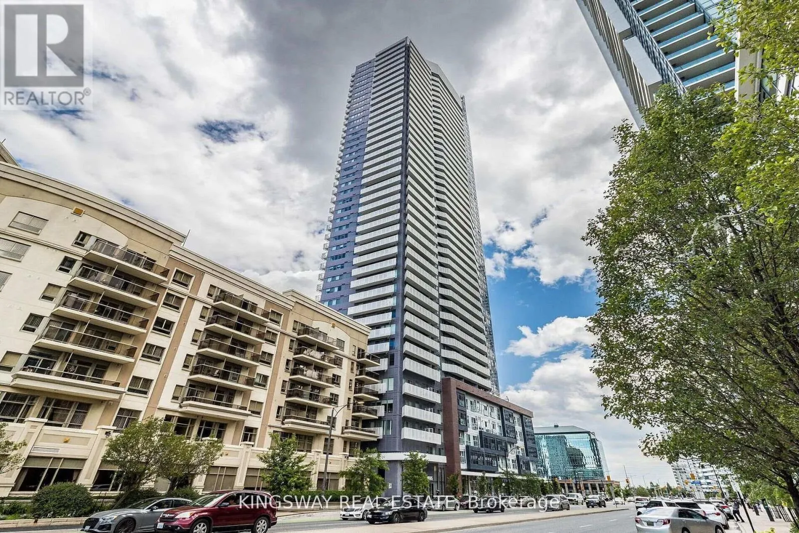 1410 - 4065 CONFEDERATION PARKWAY
