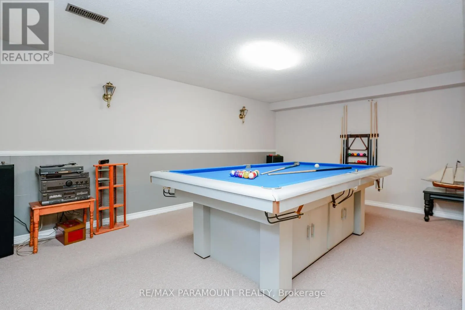 44 CAIRNMORE COURT