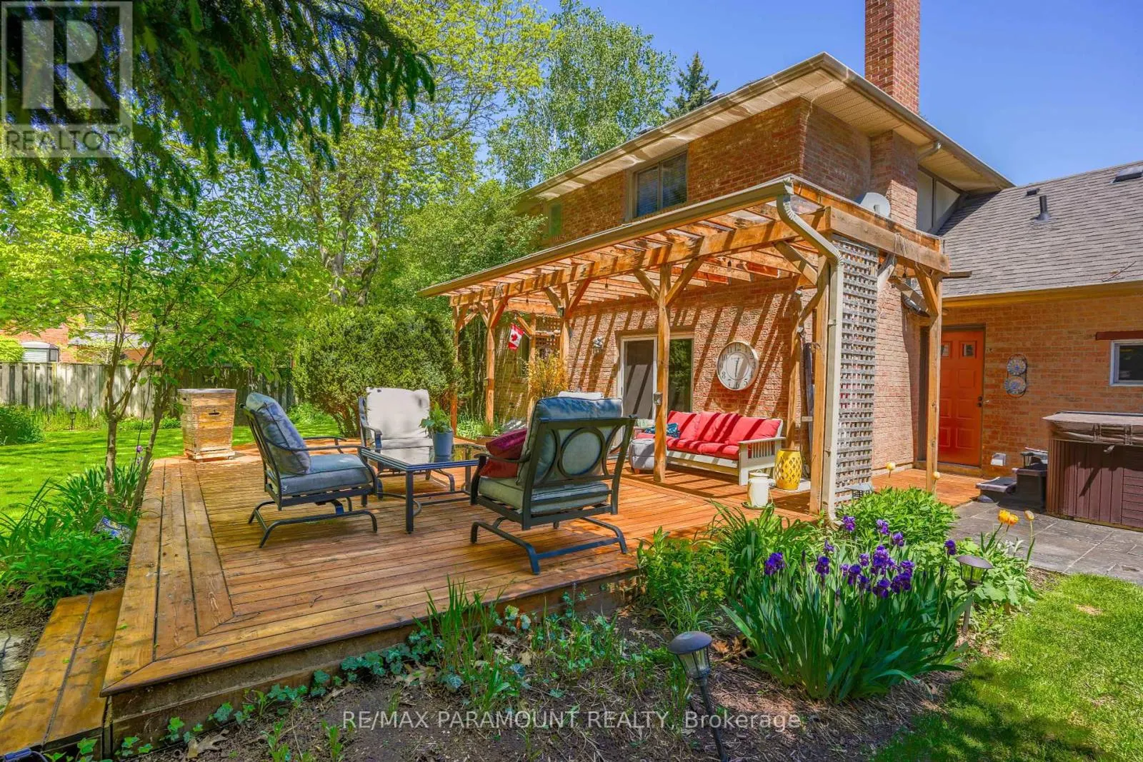 44 CAIRNMORE COURT