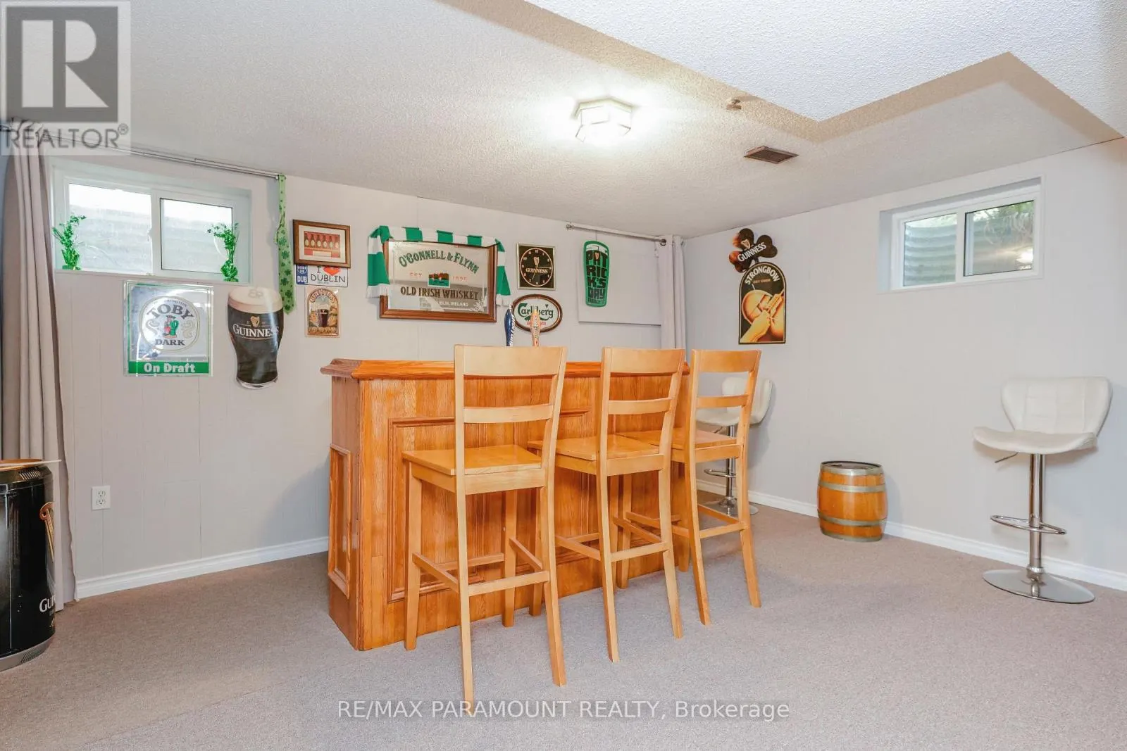 44 CAIRNMORE COURT
