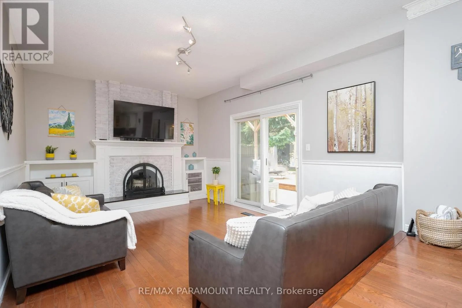 44 CAIRNMORE COURT