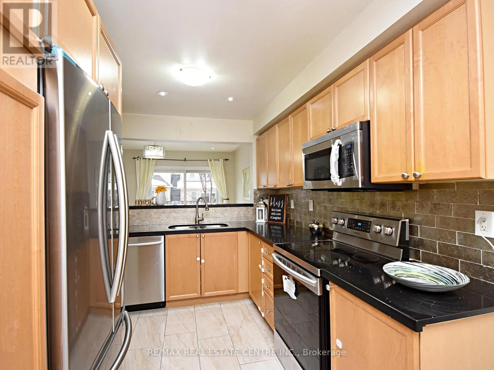 792 JOHNSON HEIGHTS