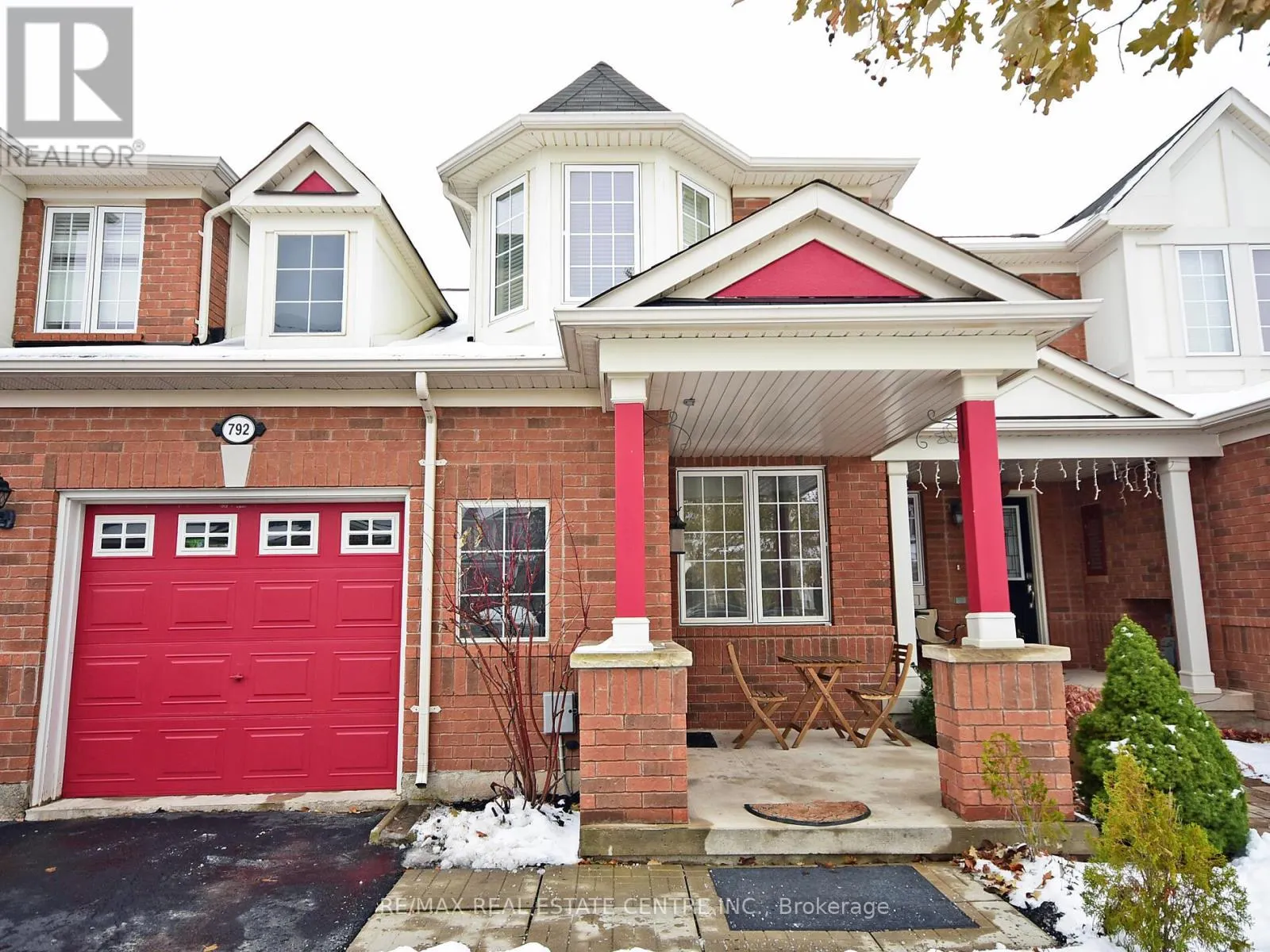 792 JOHNSON HEIGHTS