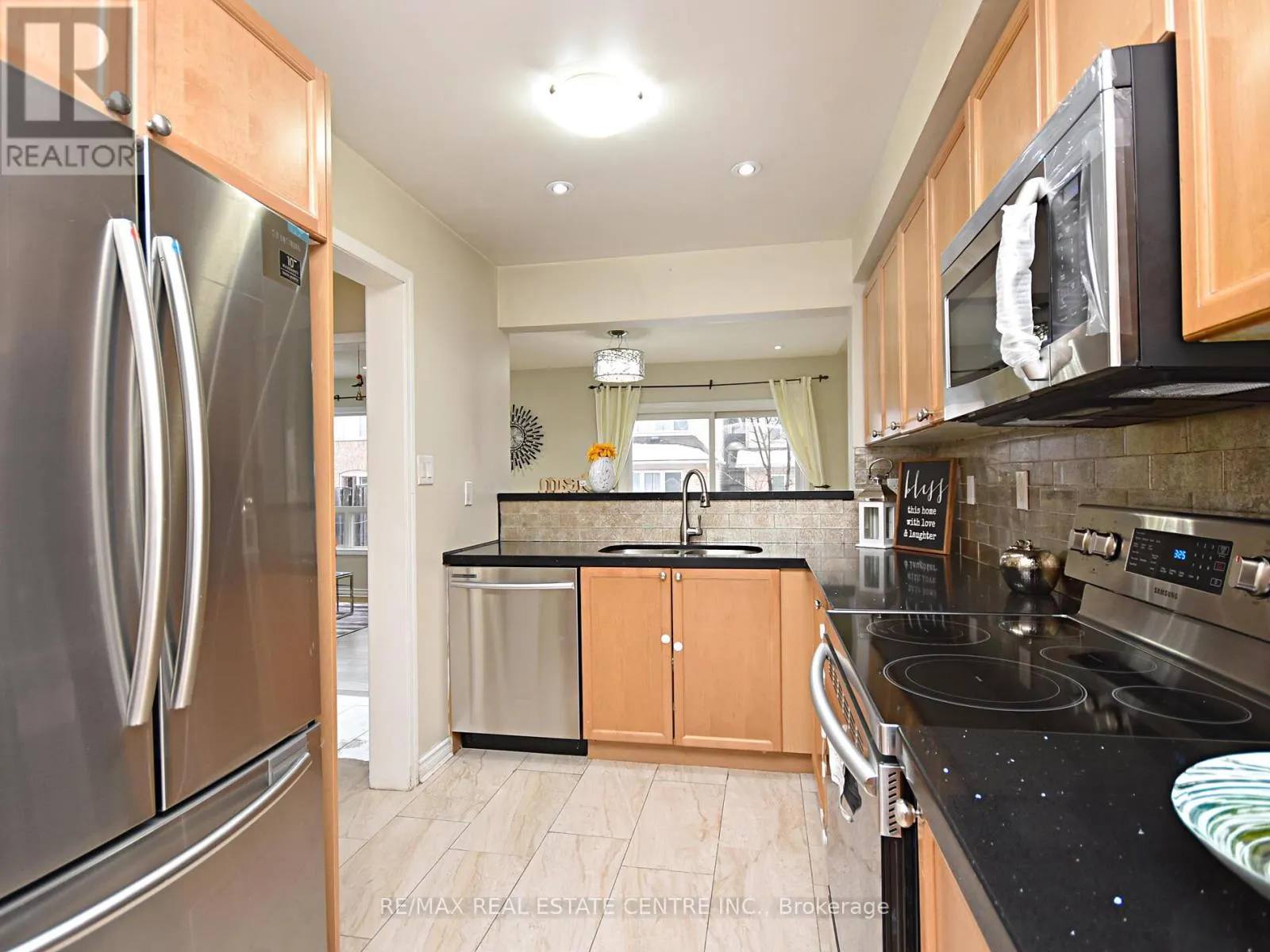 792 JOHNSON HEIGHTS