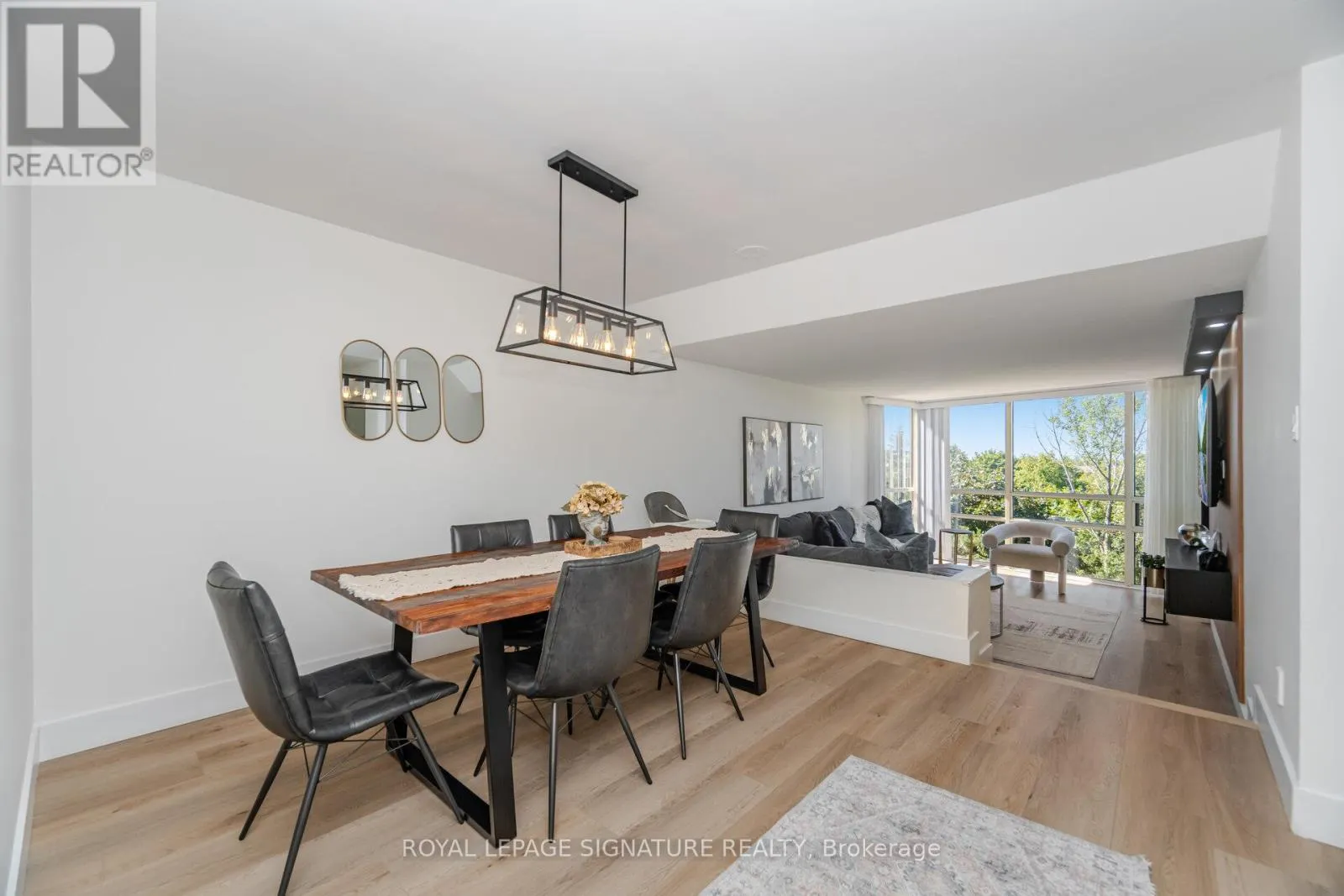 408 - 50 EGLINTON AVENUE W