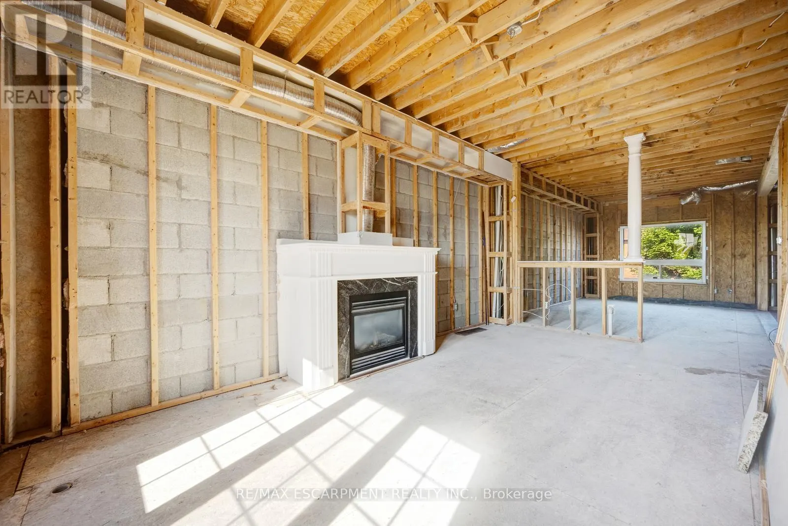 6544 OPERA GLASS CRESCENT