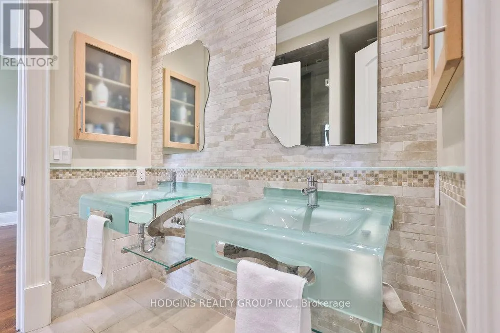 158 HARBORN TRAIL