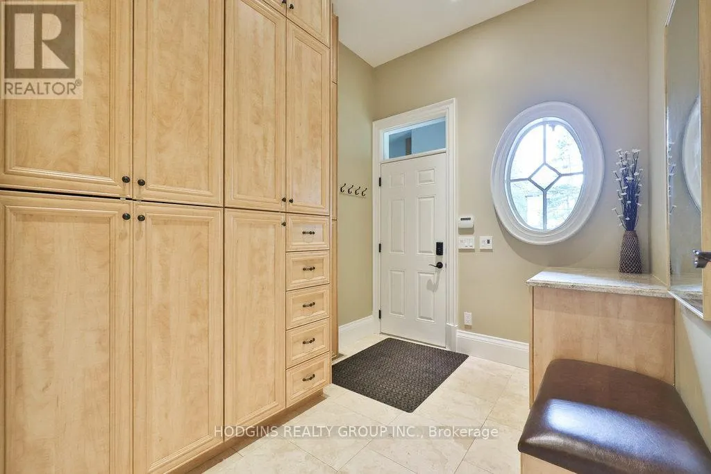 158 HARBORN TRAIL