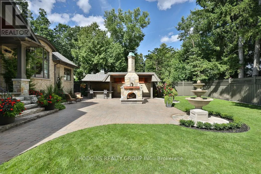 158 HARBORN TRAIL