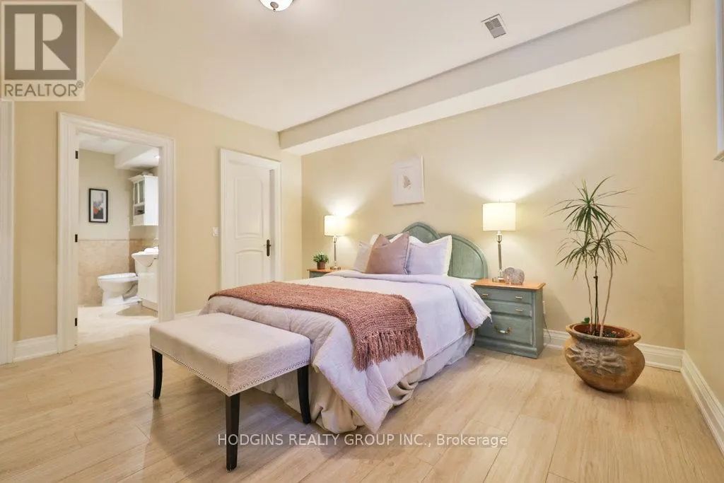158 HARBORN TRAIL