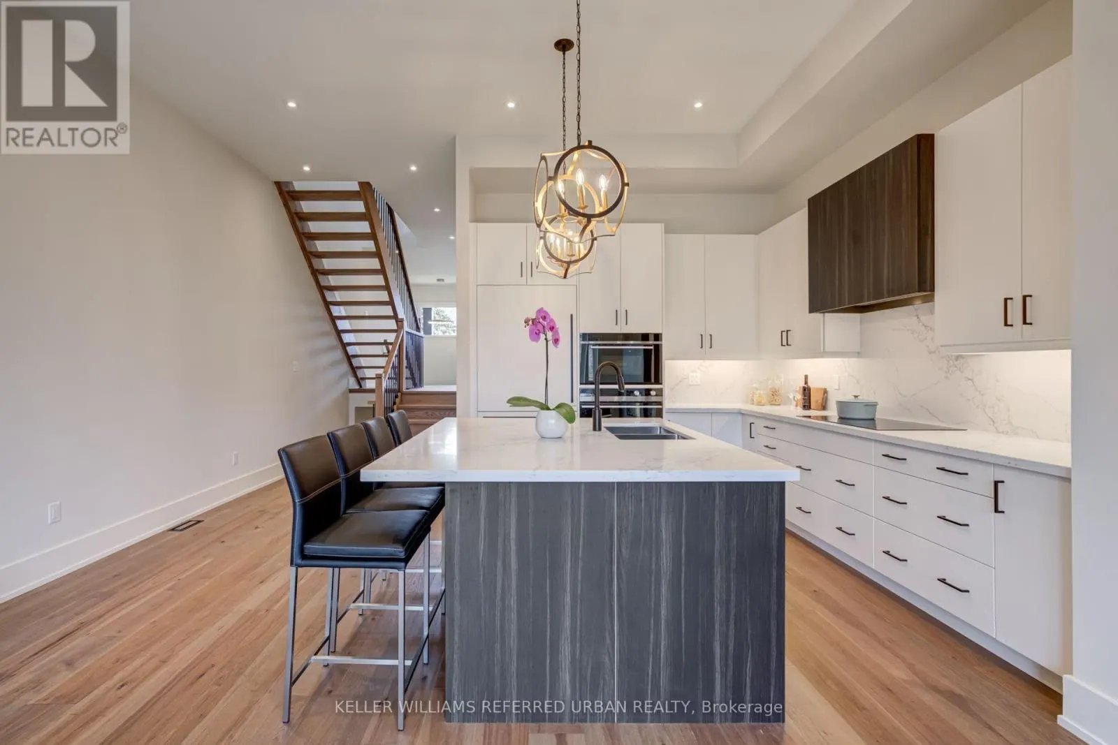 62 ASH CRESCENT