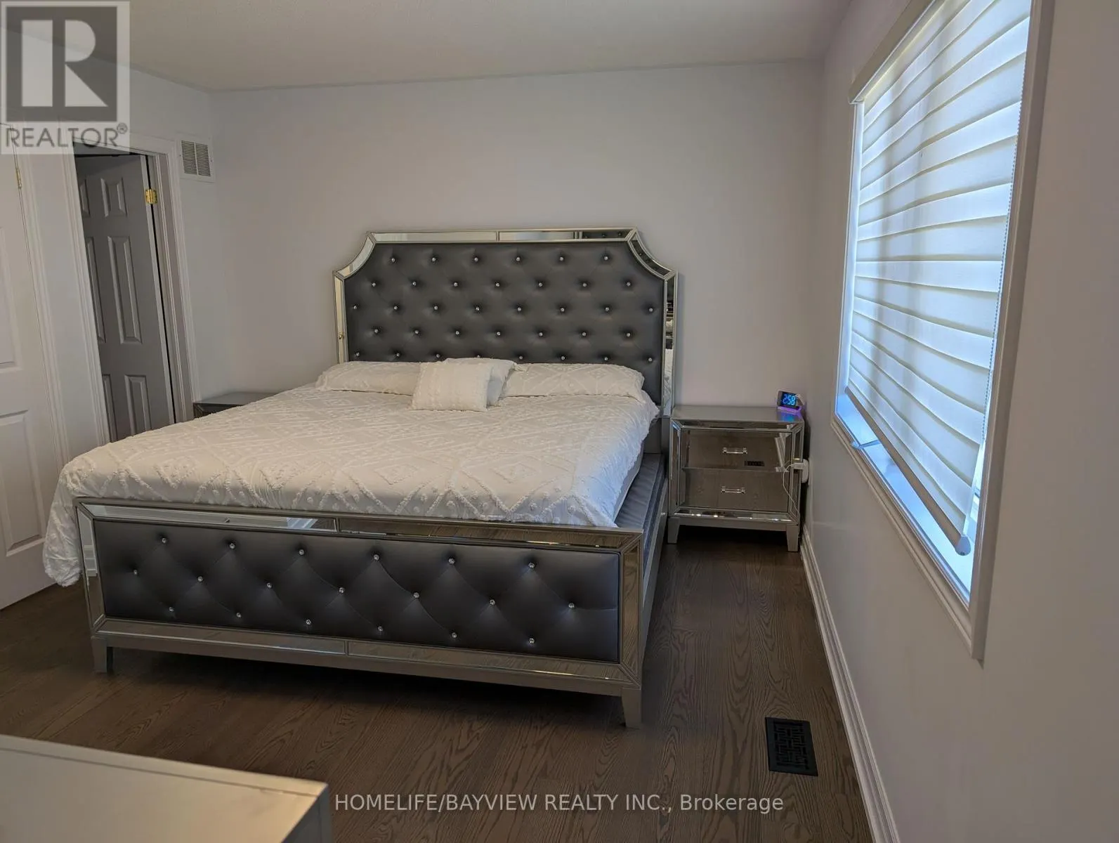 32 DEVONSLEIGH DRIVE