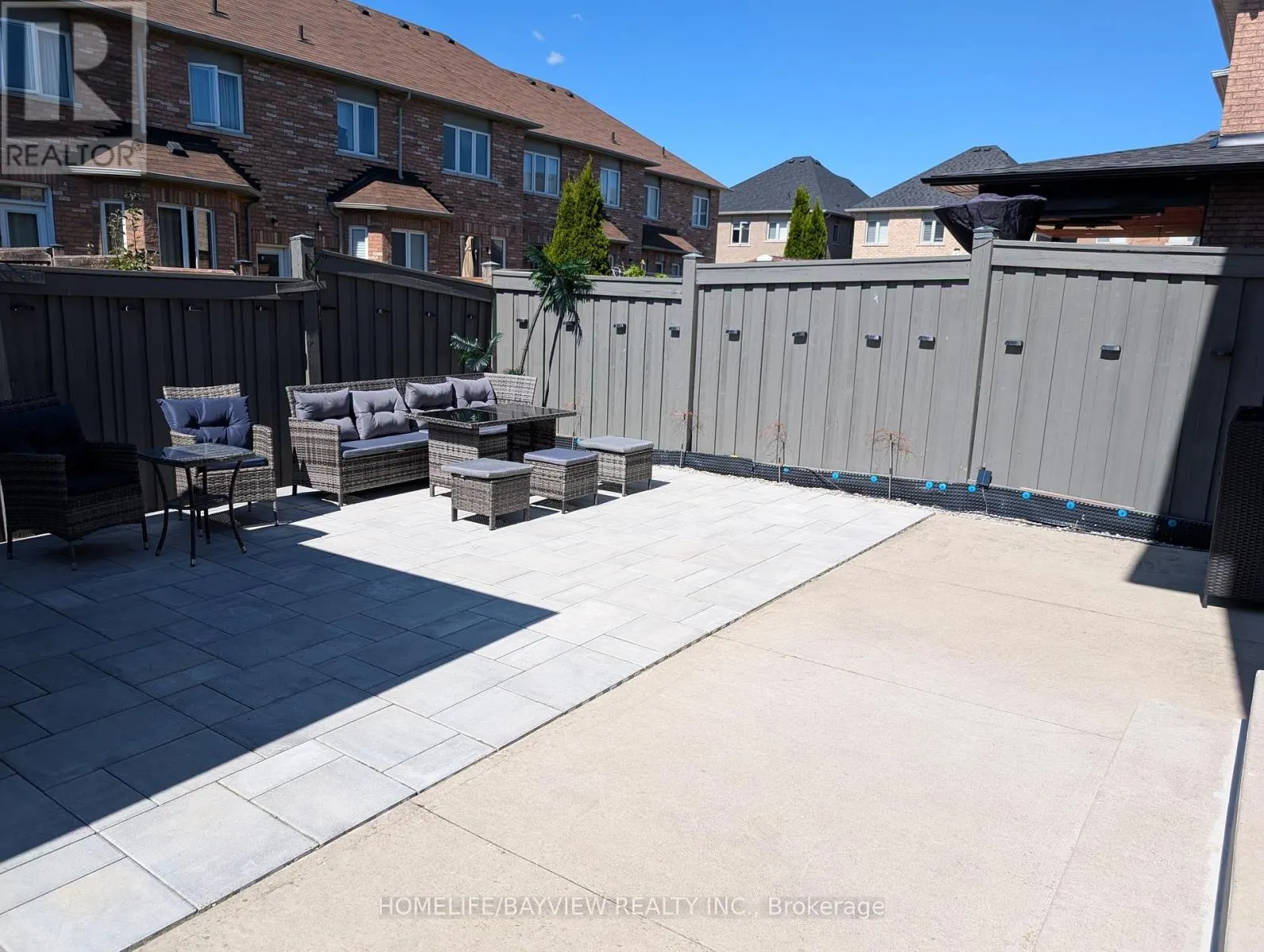 32 DEVONSLEIGH DRIVE