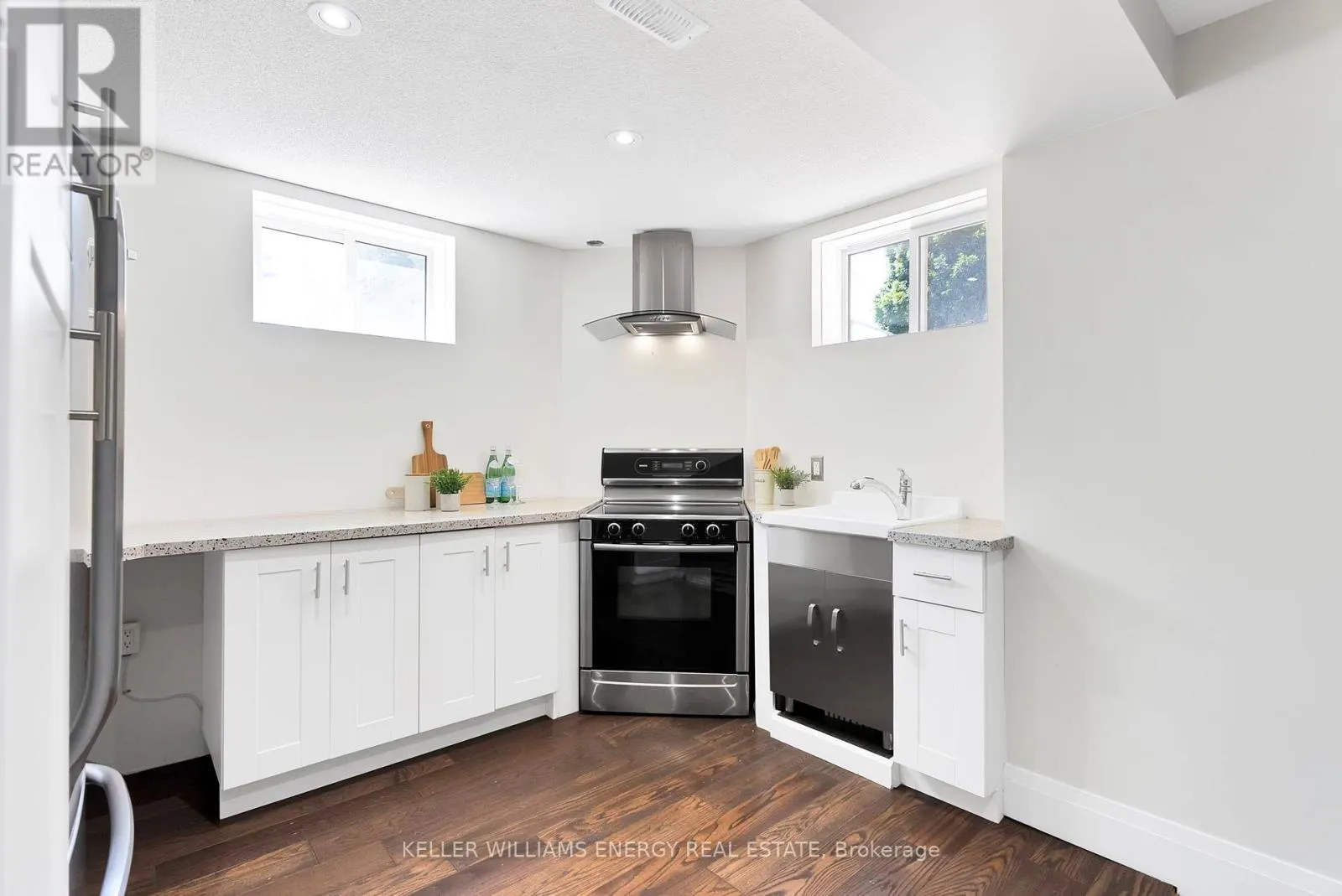 42 MCCAULEY DRIVE