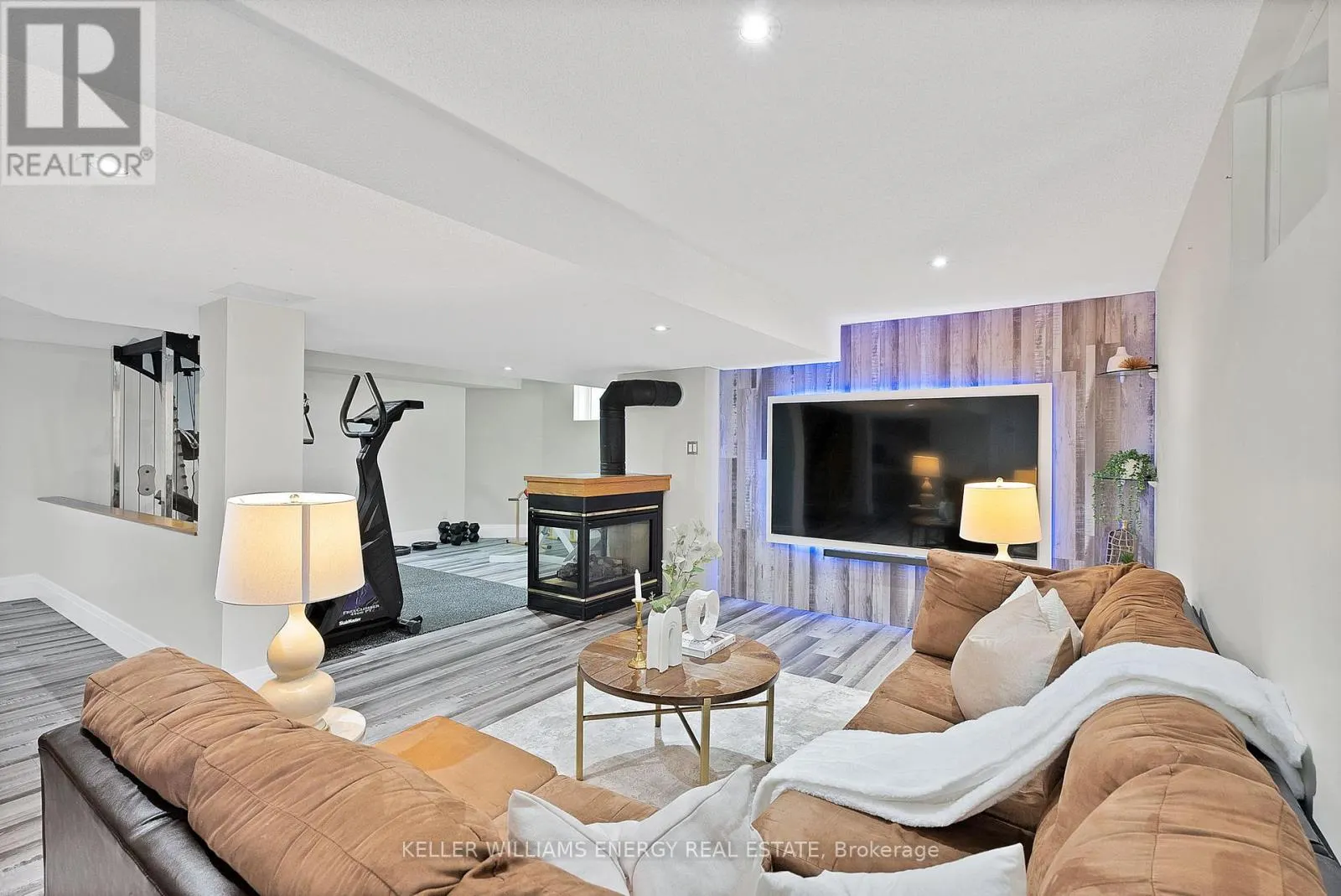 42 MCCAULEY DRIVE