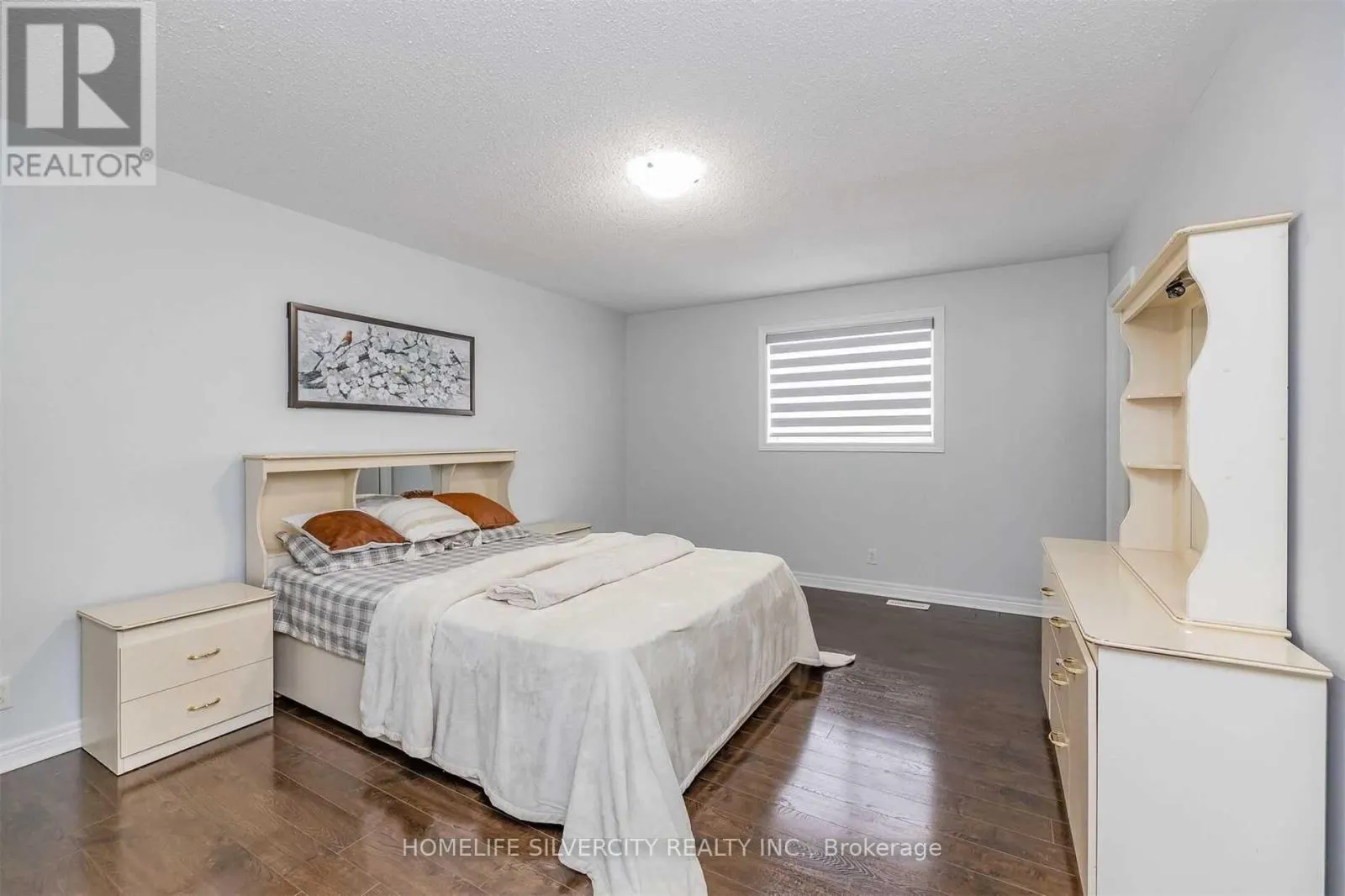 39 SUMMERDALE CRESCENT