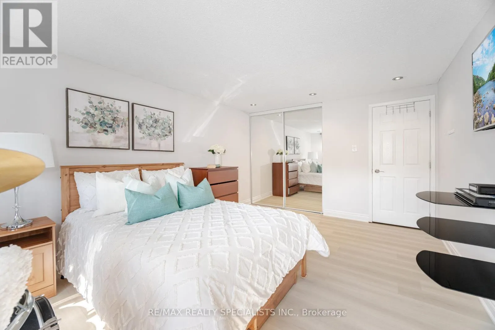 6240 EDENWOOD DRIVE