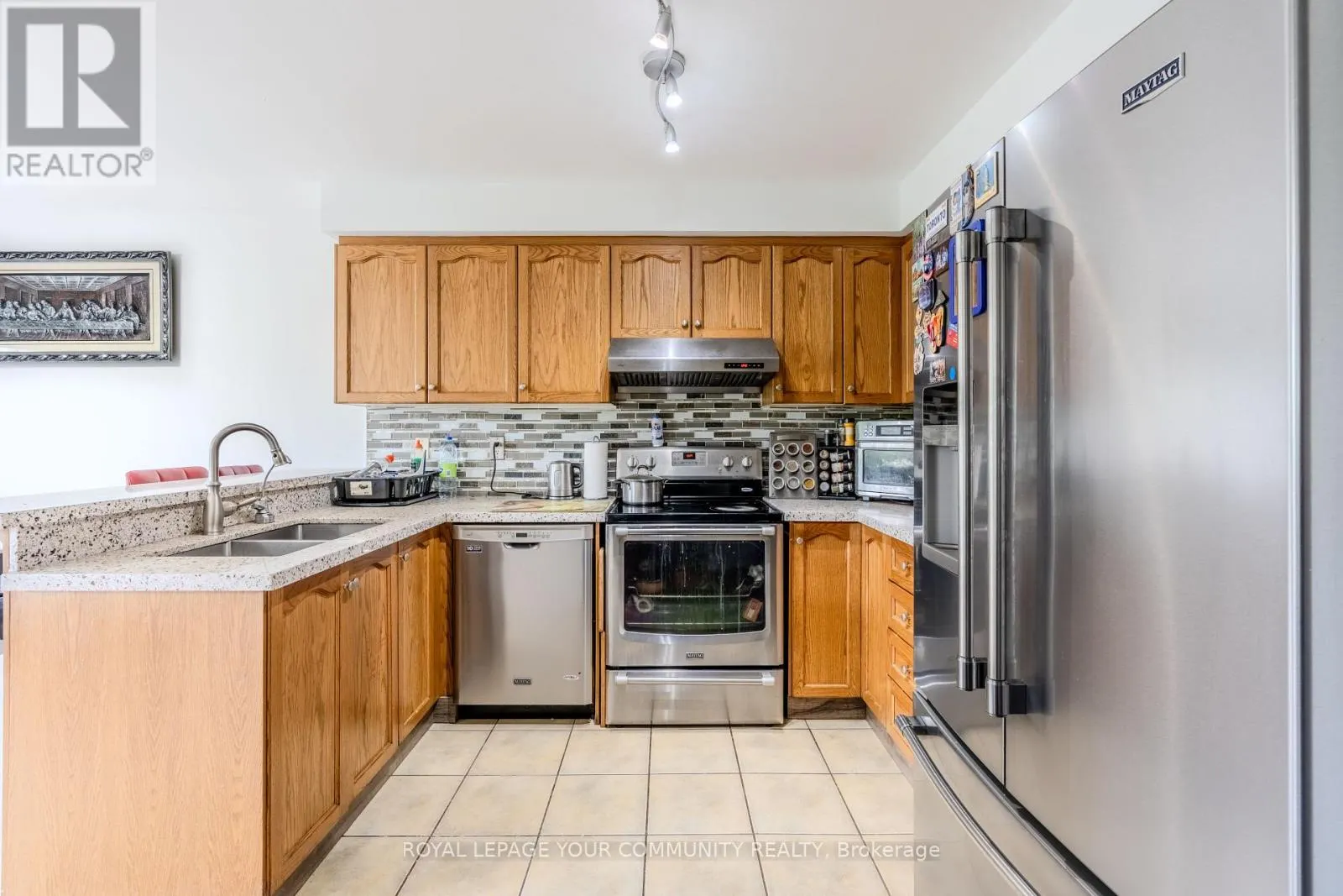 22 PANAMA PLACE