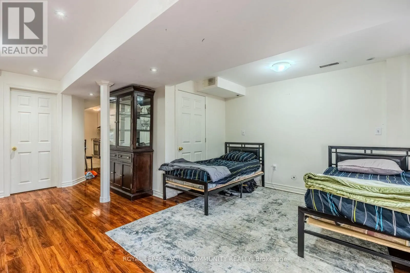 22 PANAMA PLACE