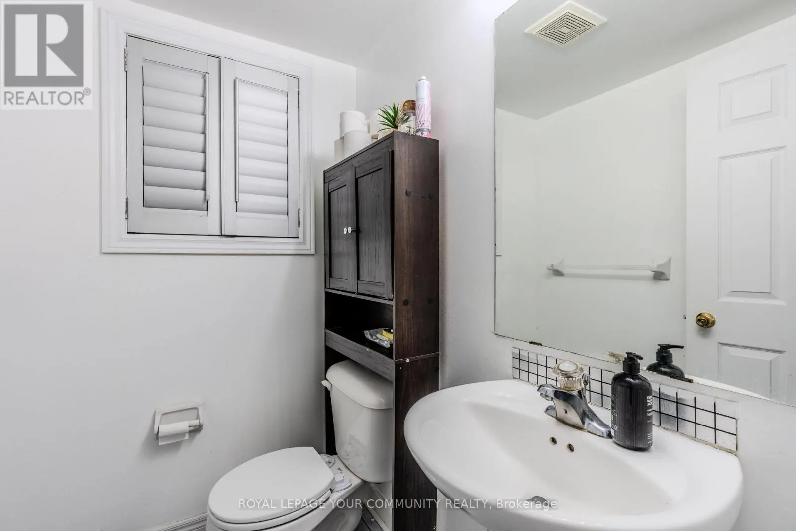 22 PANAMA PLACE