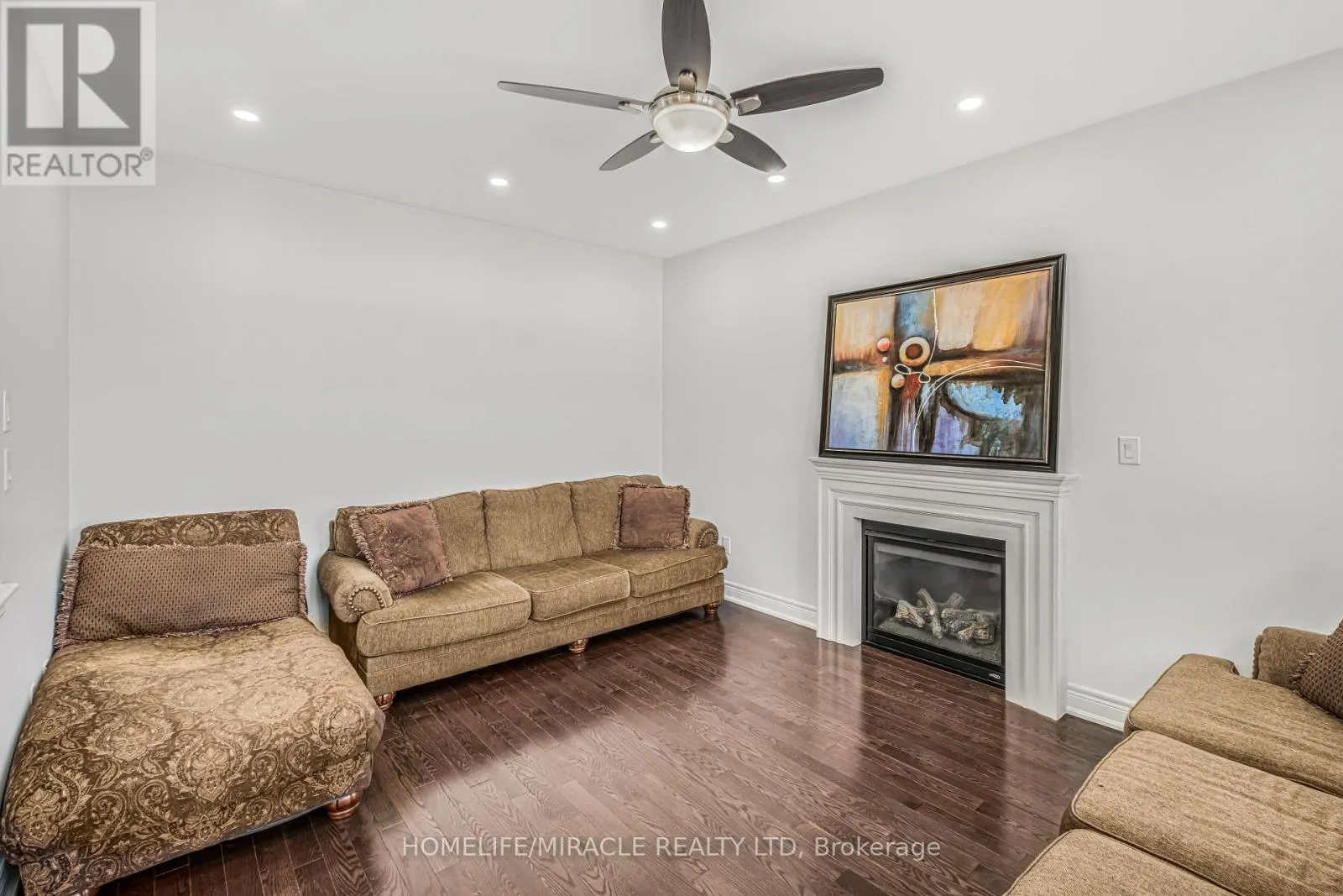 5 MELTWATER CRESCENT