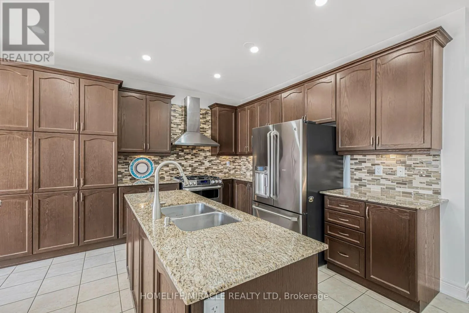 5 MELTWATER CRESCENT